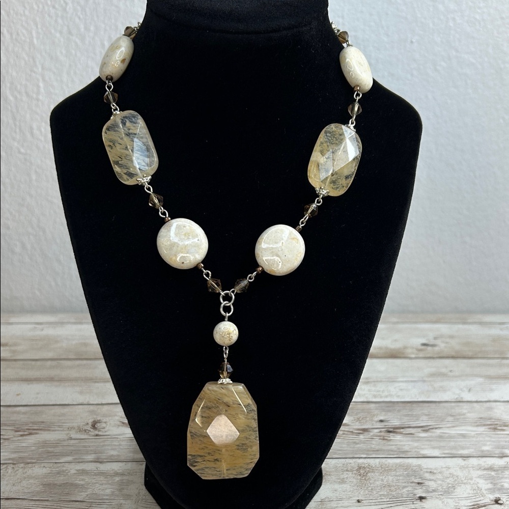 Premier Designs "Sand Dune" necklace with genuine quartz and stone
